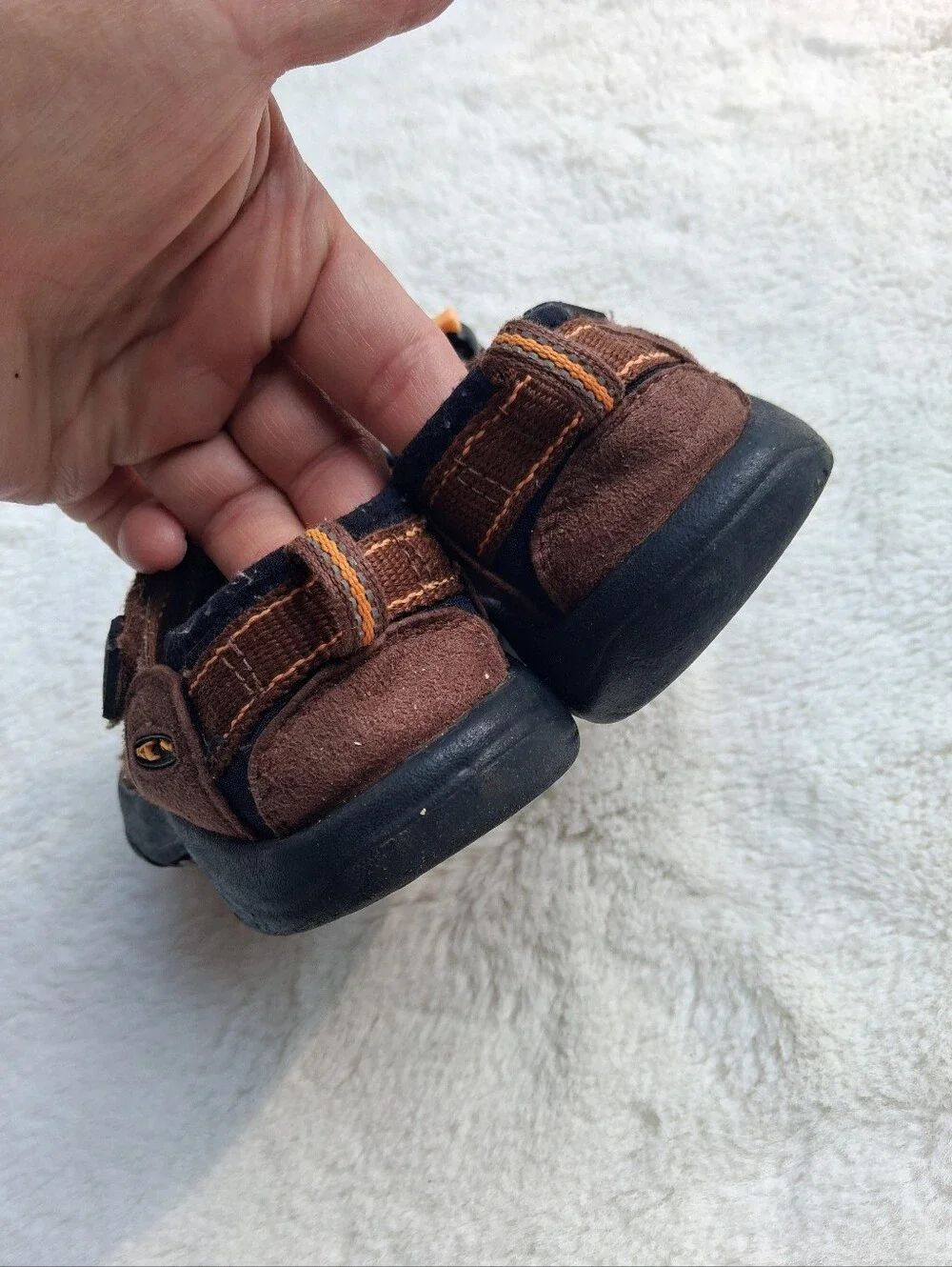 Keen Brown Kids Closed-Toe Outdoor Sandals Size 10